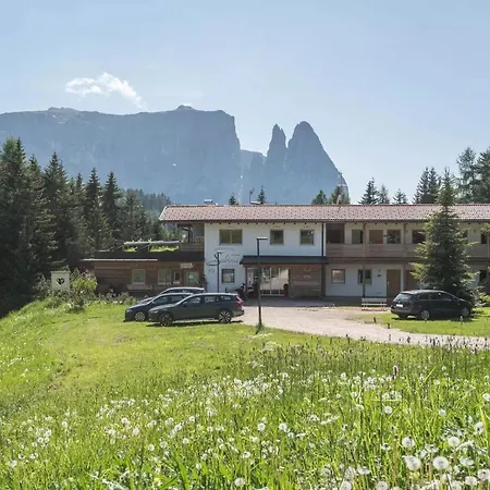 Apartment Ferienparadies Sabina Spitzbuehl Alpe Di Siusi